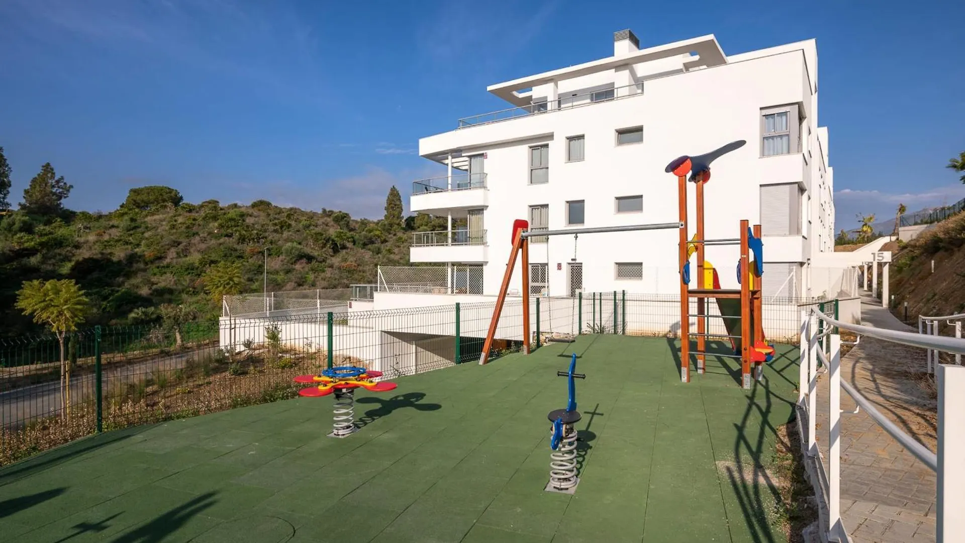 Modern 3-Bedroom Apartment In Vitta Nature Mijas