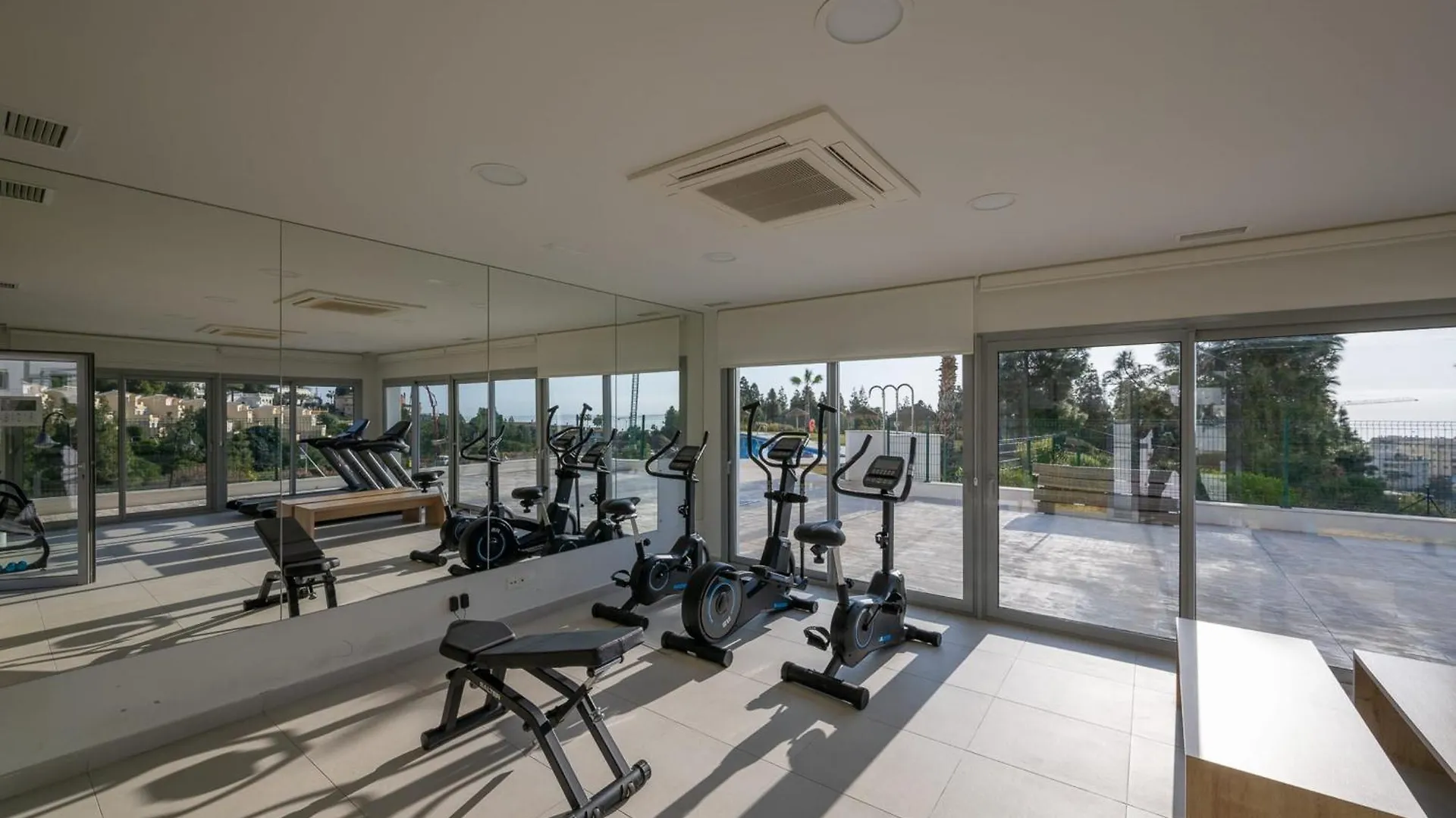 Modern 3-Bedroom Apartment In Vitta Nature Mijas スペイン