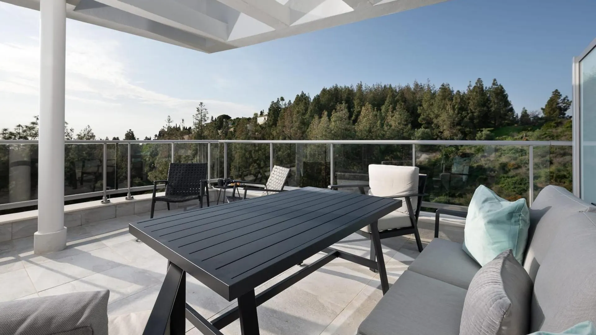 Modern 3-Bedroom Apartment In Vitta Nature Mijas
